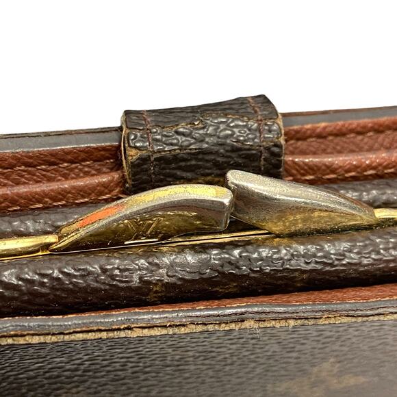 Louis Vuitton Vintage Bi Fold Small Wallet - Picture 14 of 16